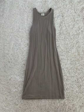 Wilfred Sleeveless Taupe Maxi Dress